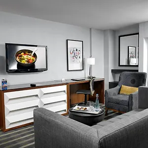 Arts Hotel YYC