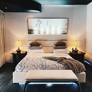 Kutuma Hotel Montréal